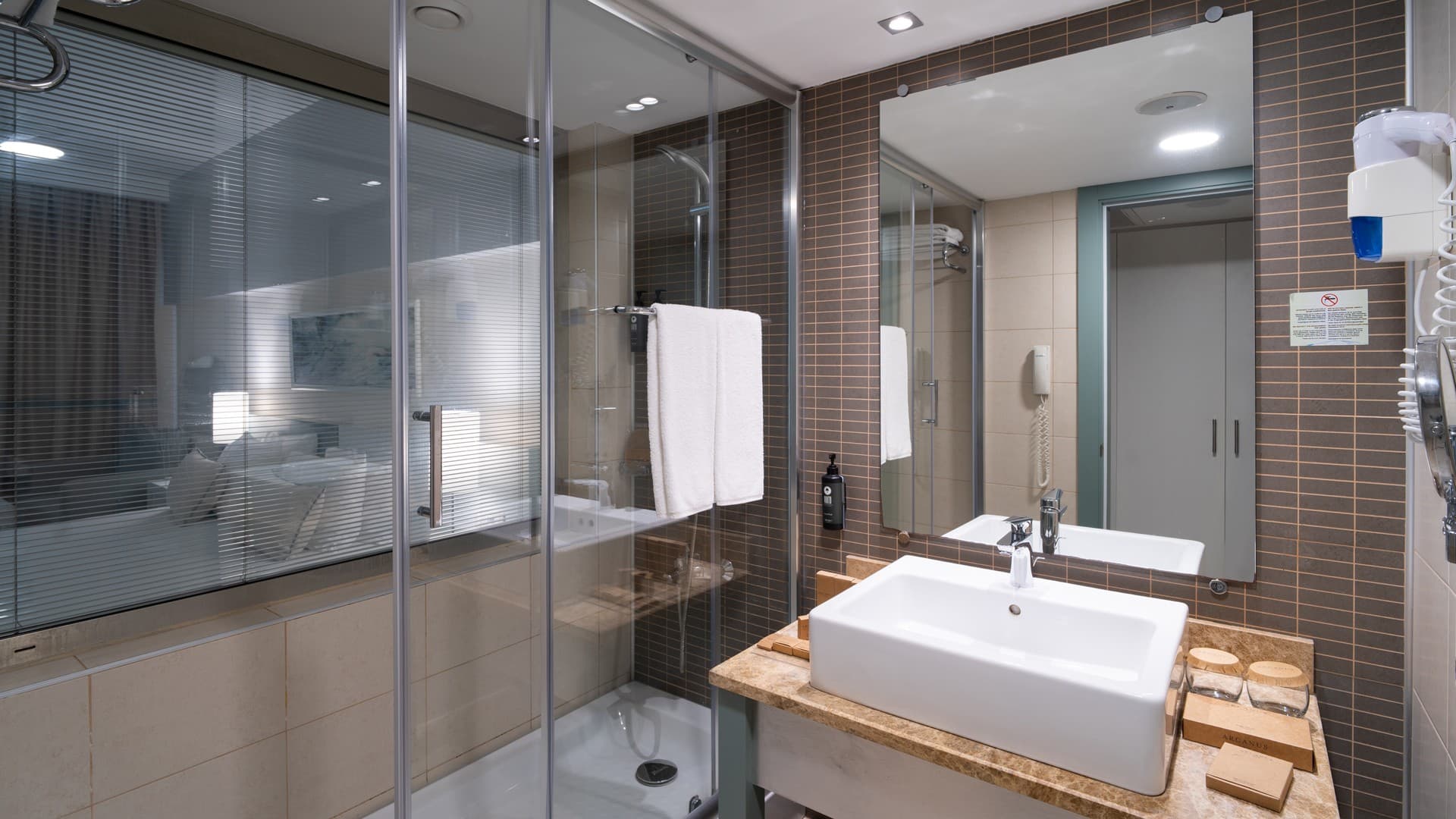 Rooms – photo 6