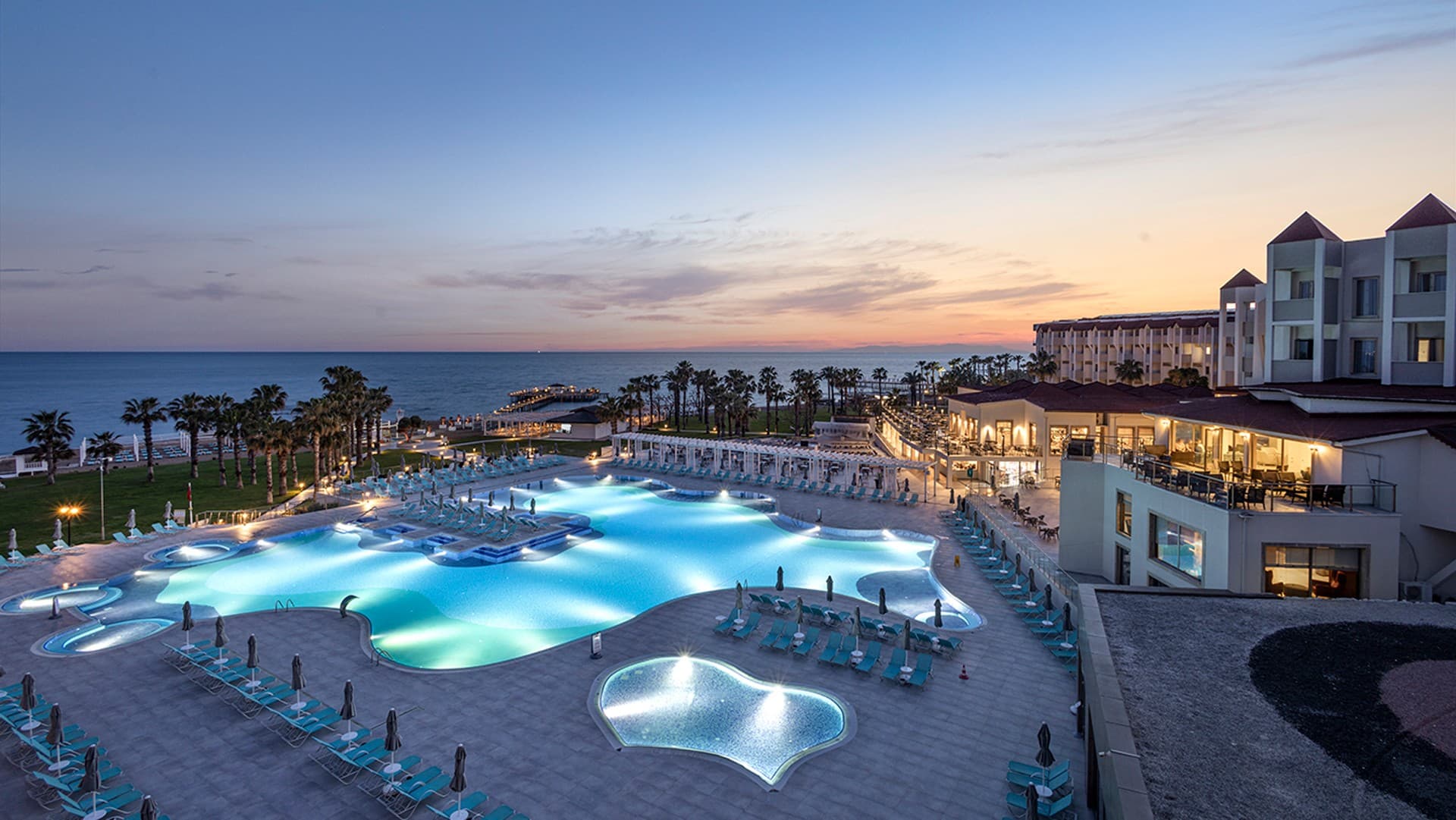 Pool and sea at Arcanus Hotels Sorgun