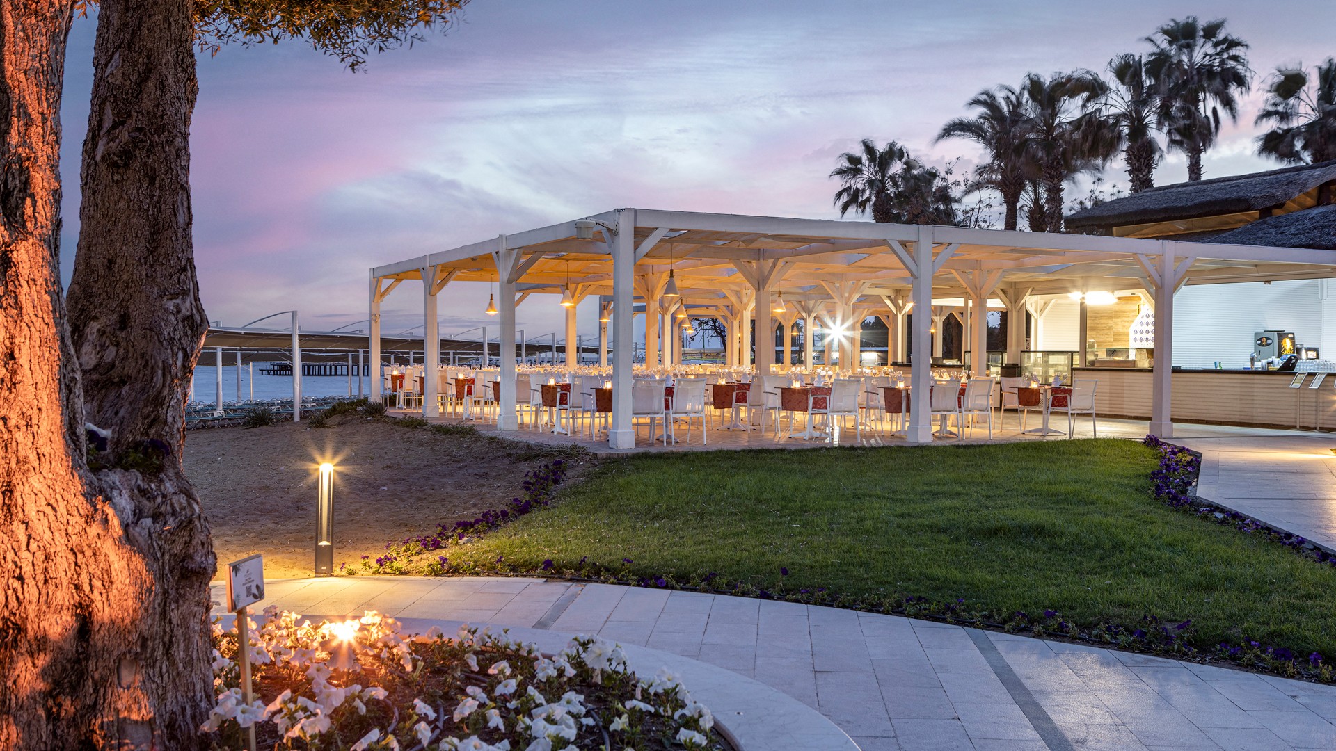 отель «все включено» в Сиде, пляжные отели в Сиде, отели для молодоженов в Сиде, семейные отели в Сиде, запросы отелей Arcanus