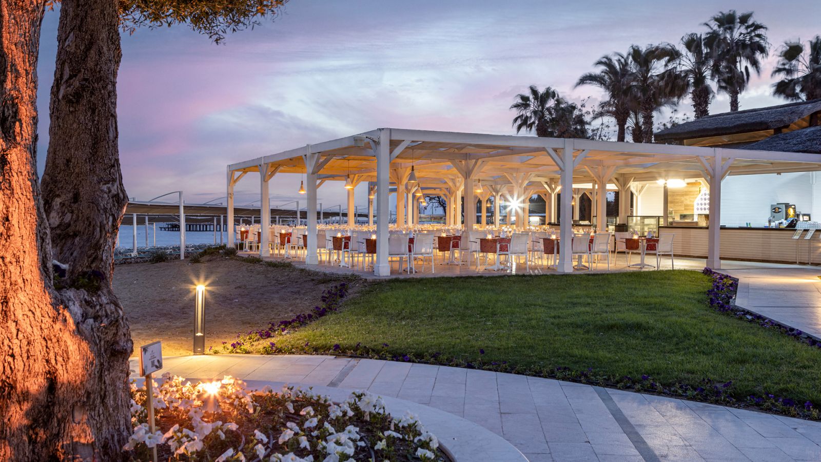 отель «все включено» в Сиде, пляжные отели в Сиде, отели для молодоженов в Сиде, семейные отели в Сиде, запросы отелей Arcanus